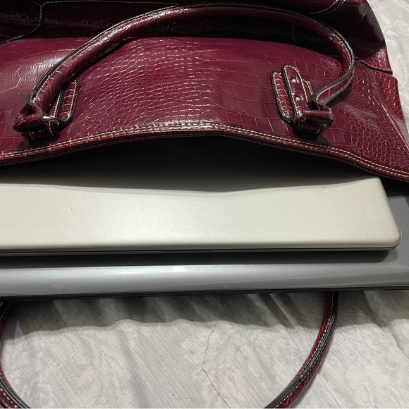 Handbag - Picture 12 of 16